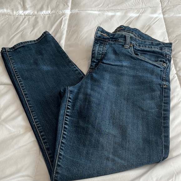 Kut From the Kloth medium wash Boyfriend jeans - Picture 1 of 4